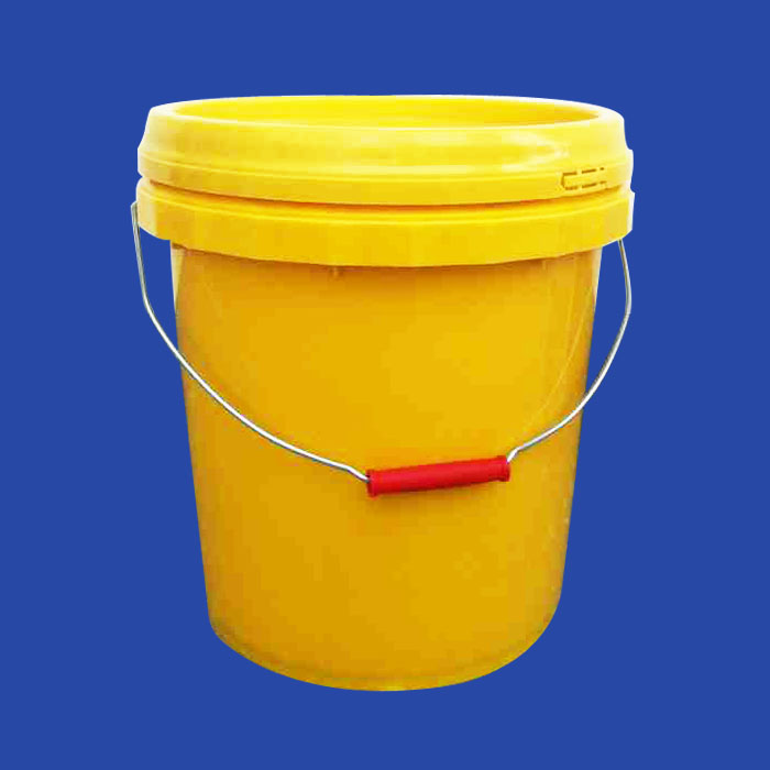 Engine oil drum